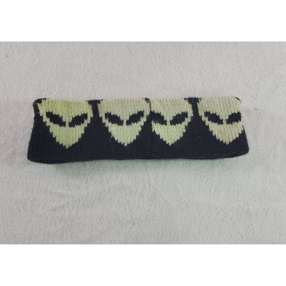 Vintage Style Knitted Alien Head Headband Handmade Sci-Fi UFO Accessory - Picture 2 of 5
